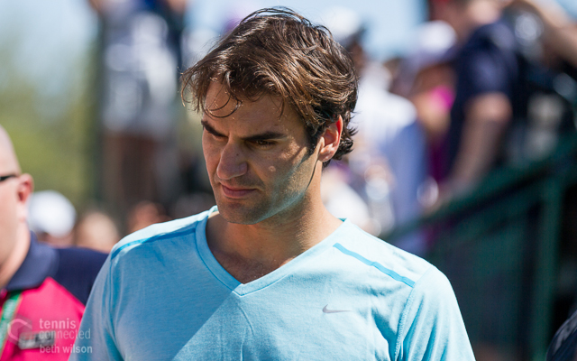 Murray, Wawrinka, Nishikori and Federer march into Australian Open fourth round