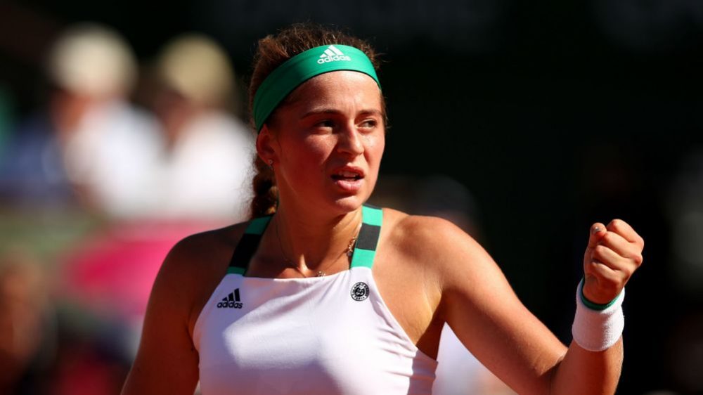 Tennis Elbow: Jelena Ostapenko somehow wins the French Open