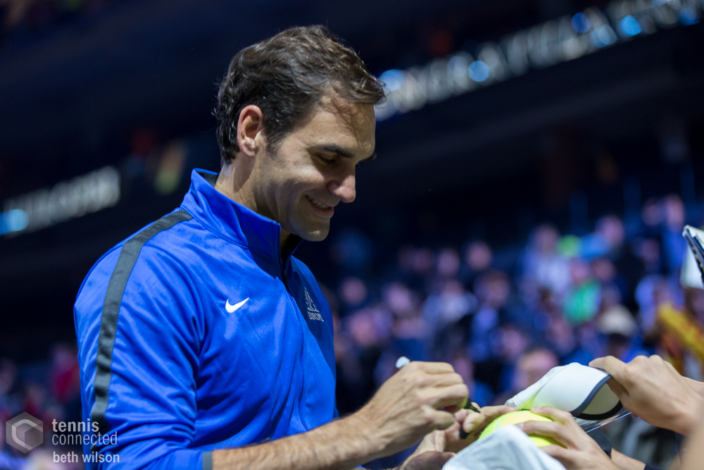 Federer Edges Mannarino in Basel; Tsonga Upsets Zverev in Vienna