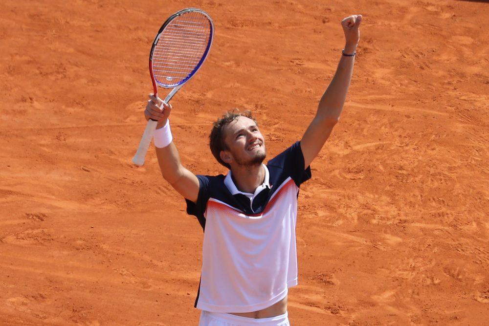 Nadal Reaches Monte Carlo Semifinals; Medvedev Upsets Djokovic