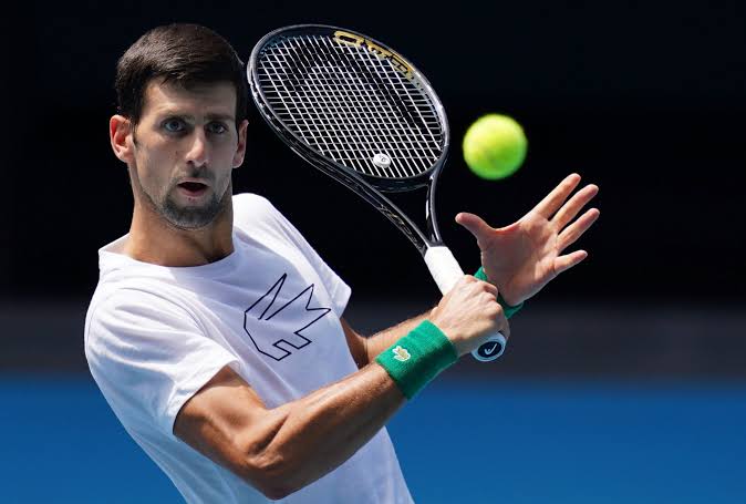 Djokovic Reaches Western & Southern Open Quarterfinals; Medvedev, Opelka Advance