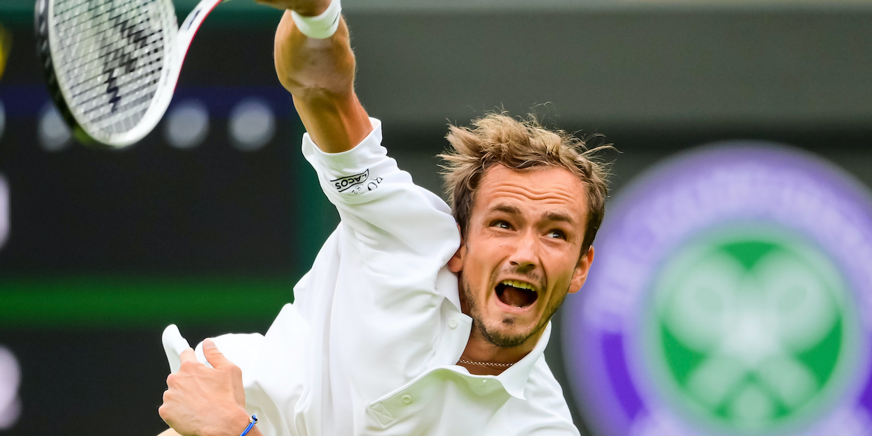 Medvedev, Zverev, Federer and Berrettini Advance to Wimbledon Third Round