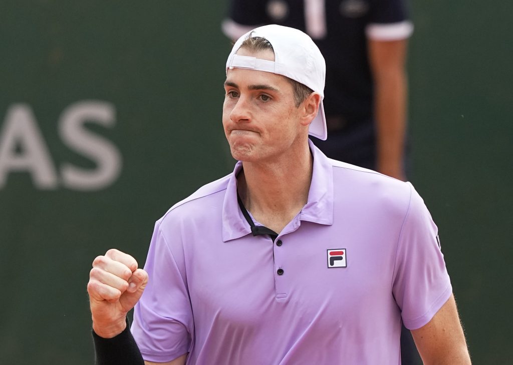 Isner Wins Sixth Atlanta Title Over Nakashima