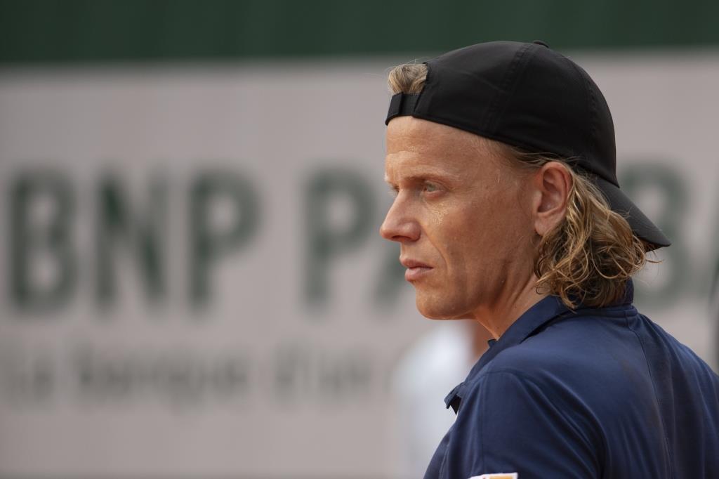 A Former Tennis Prodigy Seeks Redemption Both on and off the Court in an Intense, Exciting Drama Starring Alex Lutz, Ana Girarot and Oscar-Nominee Kristin Scott Thomas