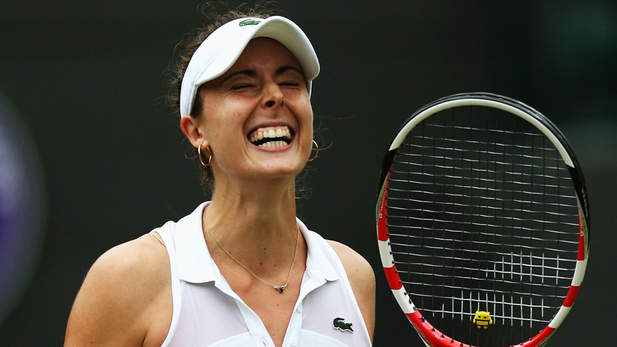 Cornet Defeats Swiatek at Wimbledon; Nadal Advances to Round of 16