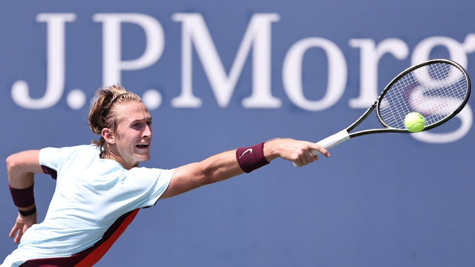 Duckworth Advances in San Diego; Korda Wins in Metz