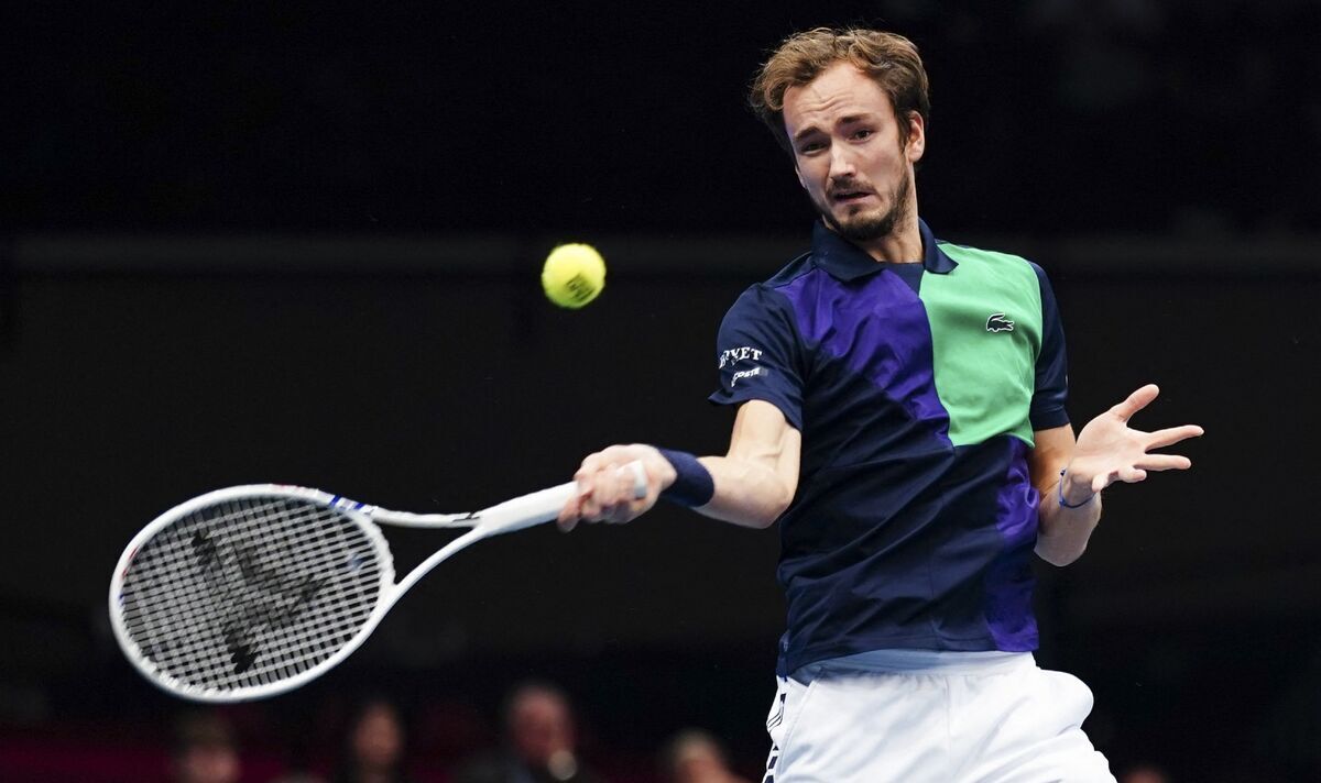 Medvedev Wins Vienna Title; Auger-Aliassime Claims Third Title in a Row in Basel