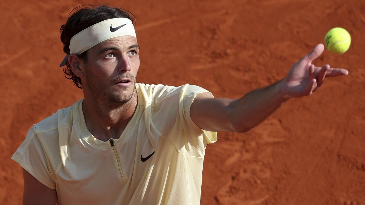 Fritz Upsets Defending Champion Tsitsipas in Monte Carlo; Rublev, Rune and Sinner Advance to Semifinals