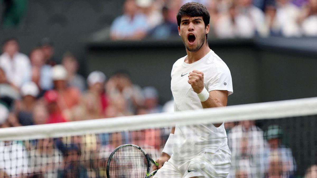 Alcaraz to Face Djokovic for Wimbledon Title