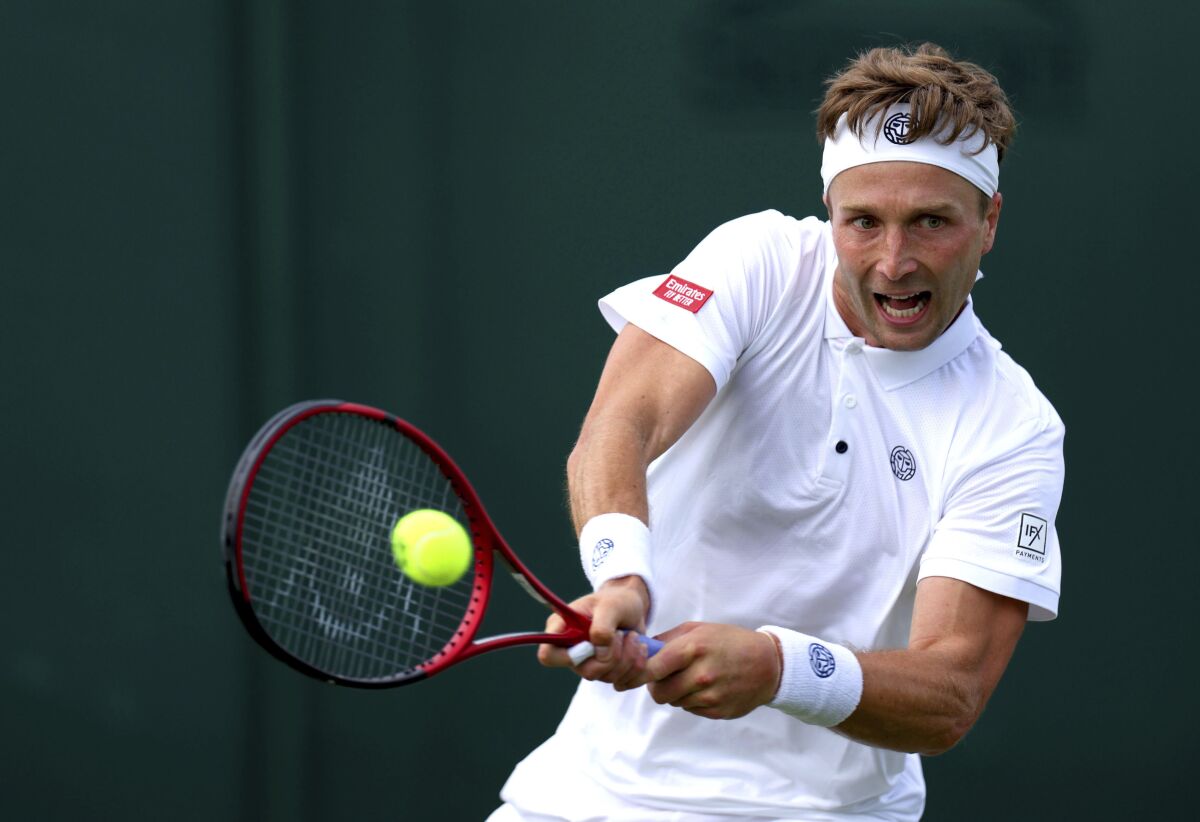 Broady Advances at Newport; Monteiro Wins in Bastad; Thiem Wins in Gstaad