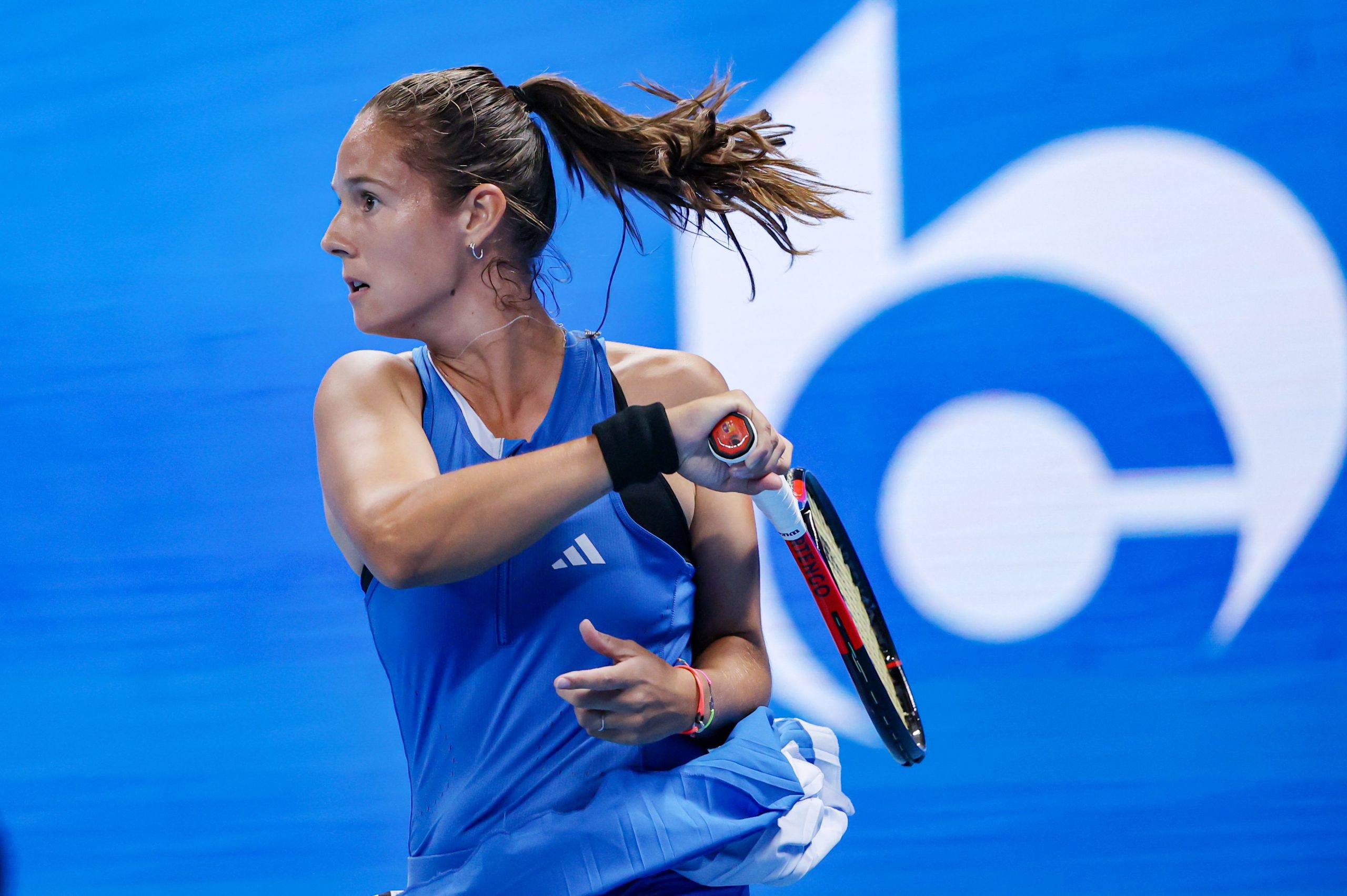 Krejcikova and Kasatkina progress to last eight in Zhengzhou