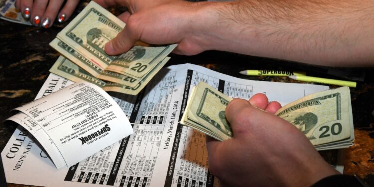 Sports Betting: Odds, Spreads, and Bankroll Management