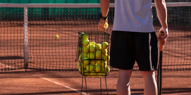 Beginners Tennis Racket And More Equipment Guide For Newbie Players Sports