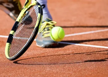 How to Make Money Wagering on Tennis