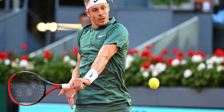 Shapovalov at the Italian Open.