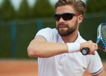 What to Consider for Choosing the Right Sunglasses For Tennis