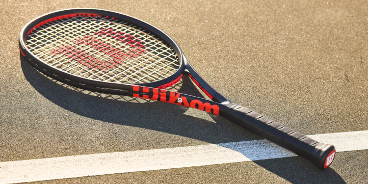 Reviewing the 2025 Wilson Clash V3 100 Racquet